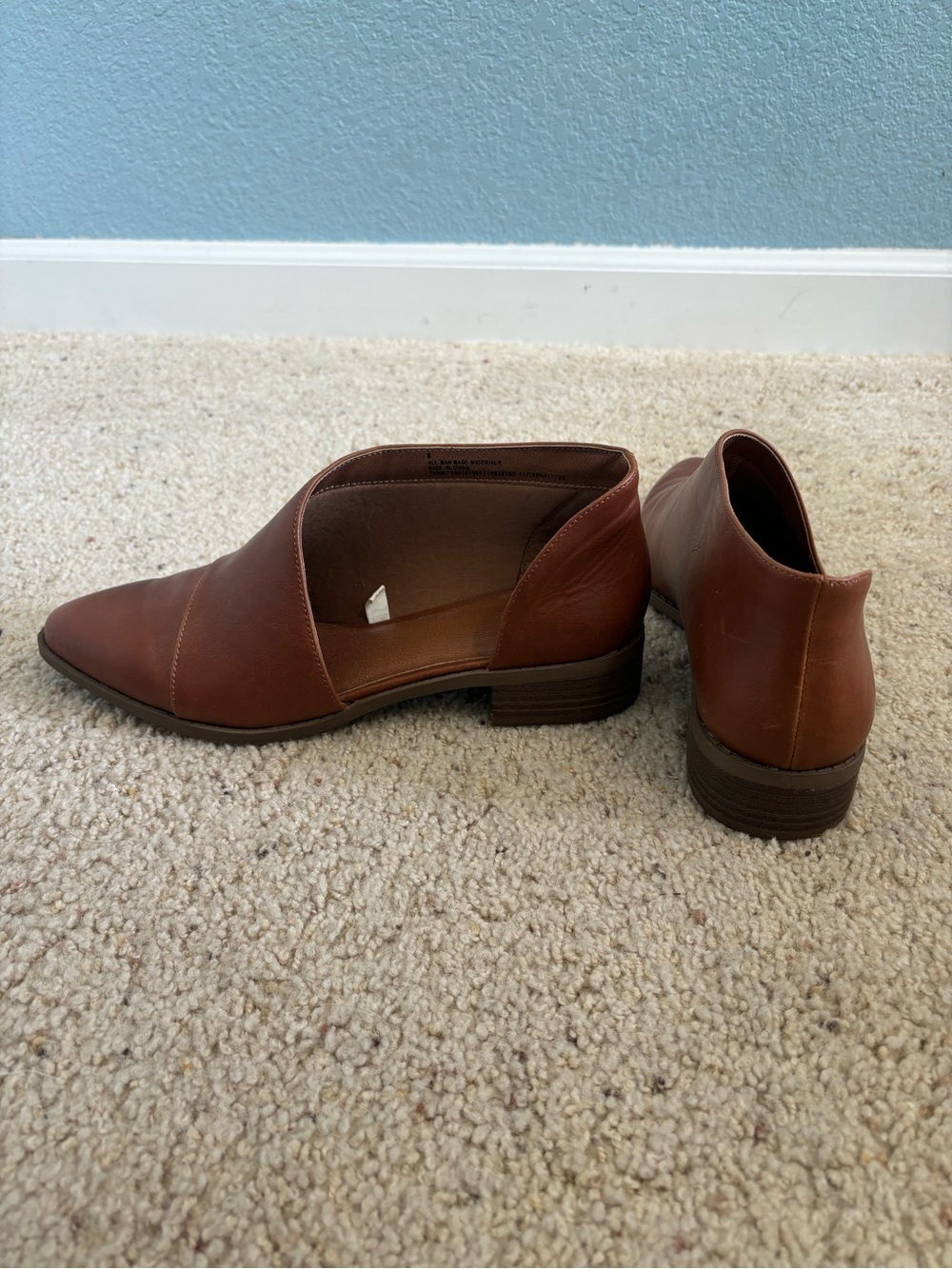 Universal Thread Brown Flats - Picture 3 of 6